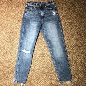 American Eagle Mom Jeans